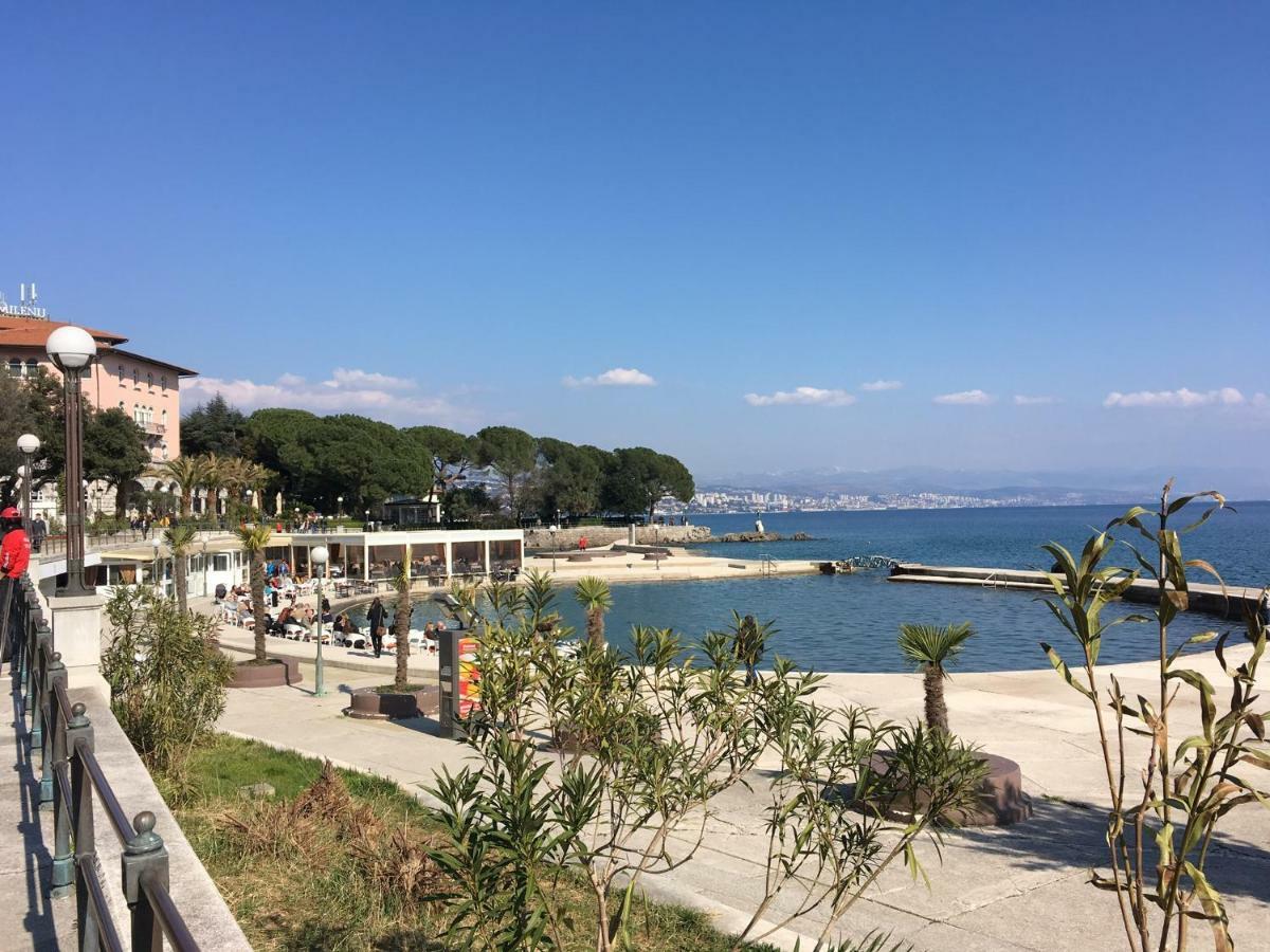 Apartment Andreja, Opatija City Center Exteriör bild